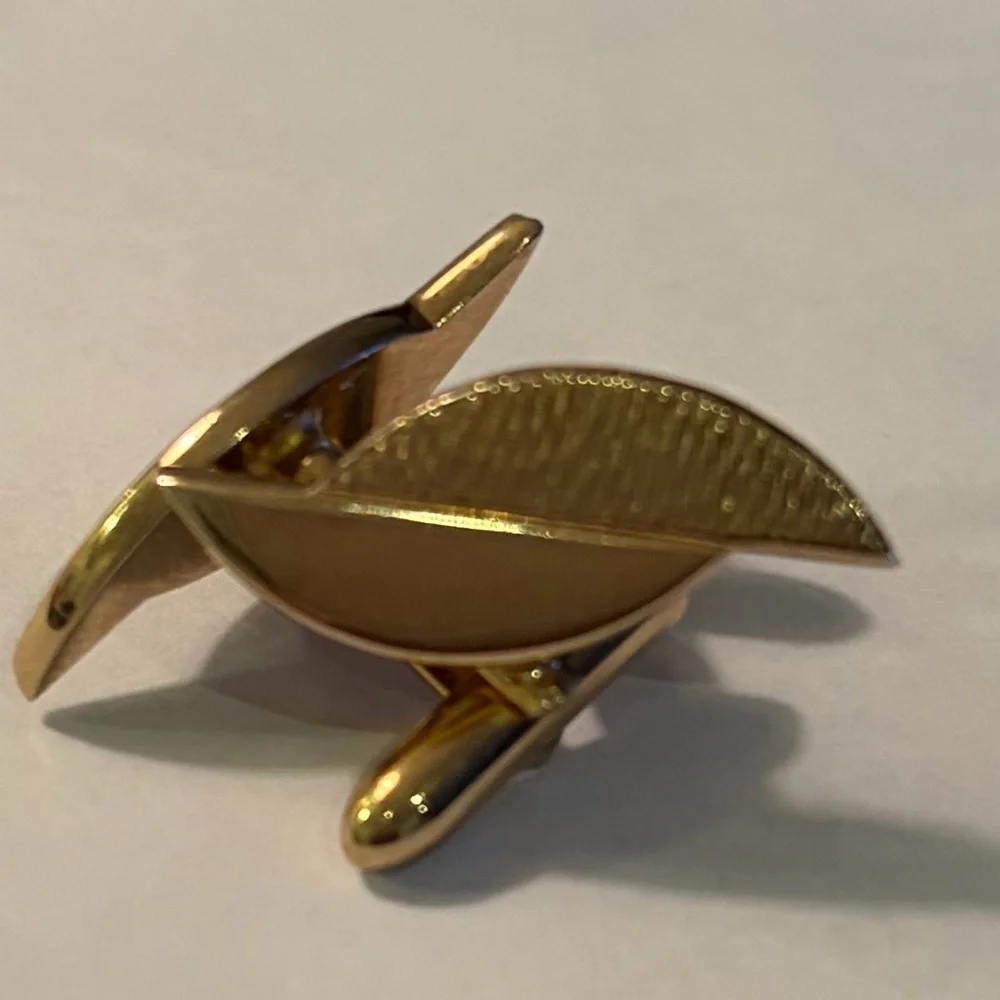 SWANK Vintage Swank Cufflinks Cuff Links Gold Tone Retro Men's